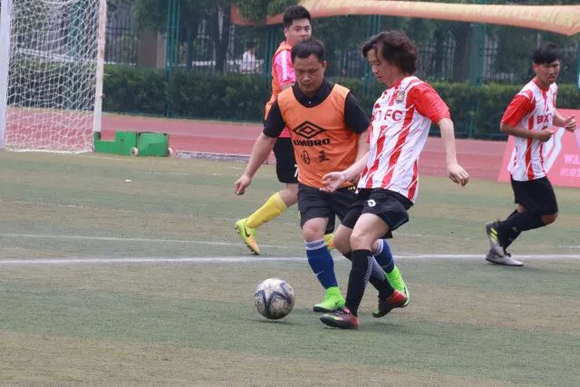 俱乐部杯-马奇34分宁波不敌深圳 周鹏11分
