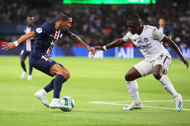欧冠-莱奥倒钩破门吉鲁制胜 AC米兰2-1大巴黎